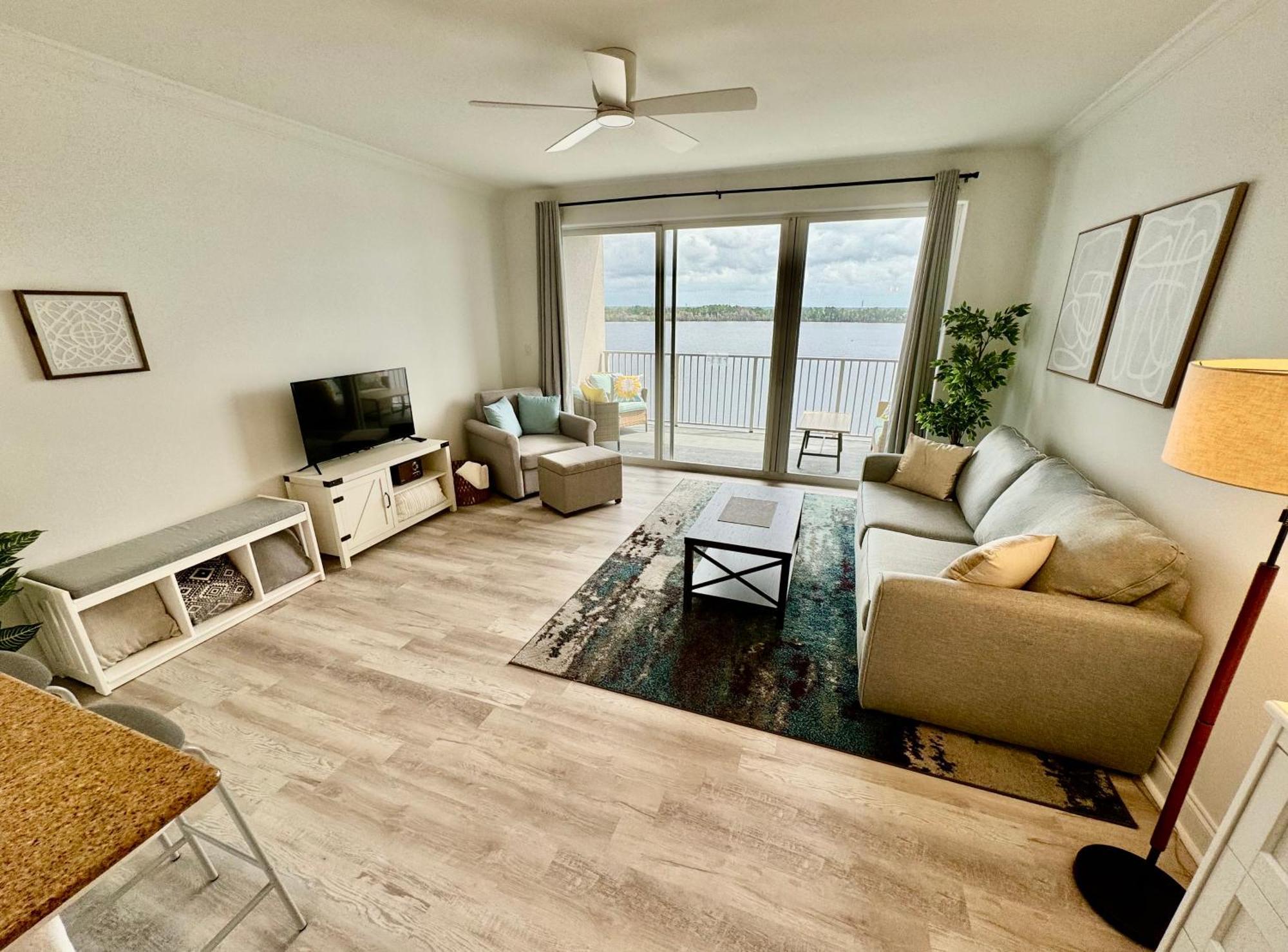 אורלנדו Balcony King Suite - Lake & Pool View מראה חיצוני תמונה