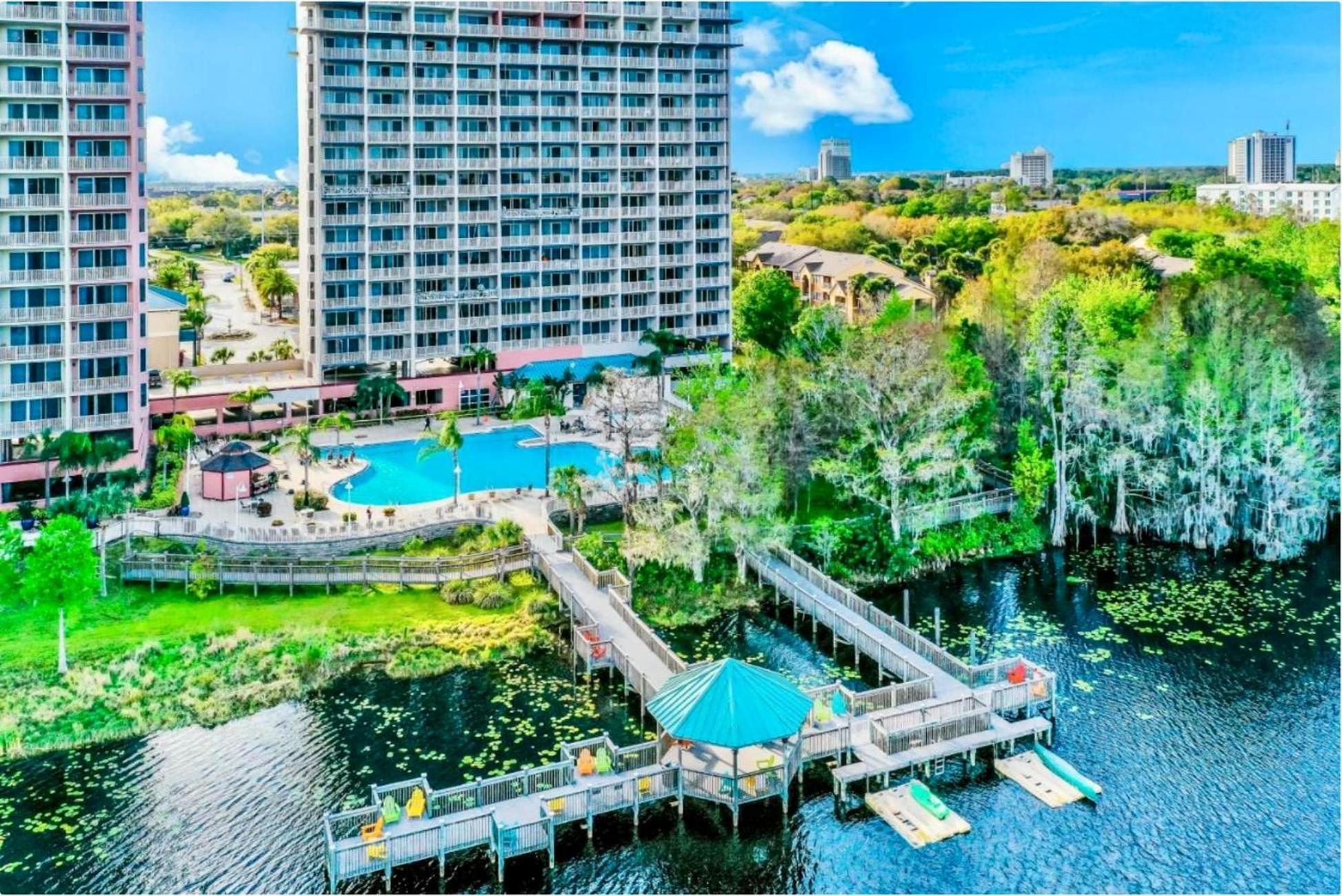 אורלנדו Balcony King Suite - Lake & Pool View מראה חיצוני תמונה