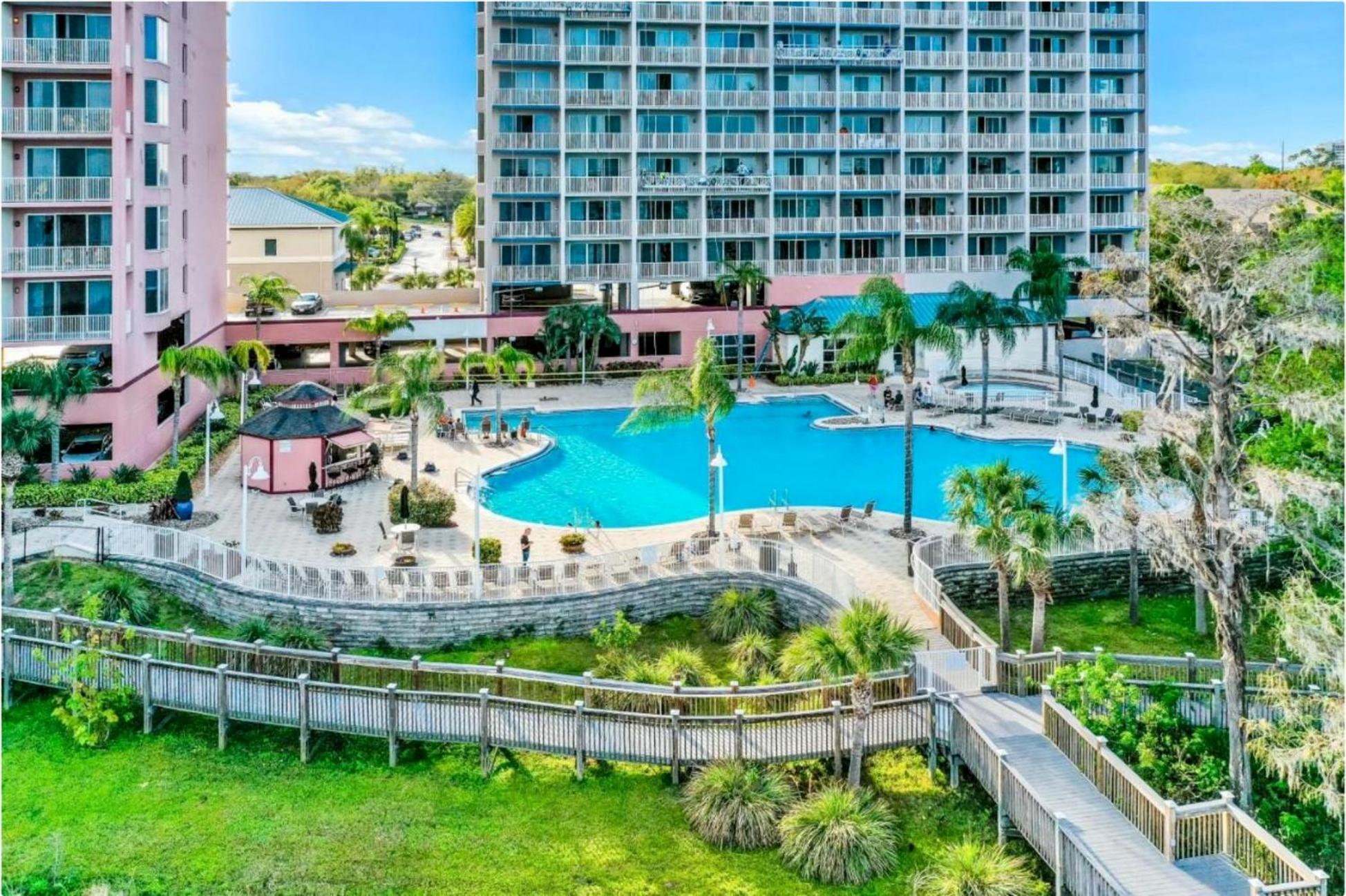 אורלנדו Balcony King Suite - Lake & Pool View מראה חיצוני תמונה